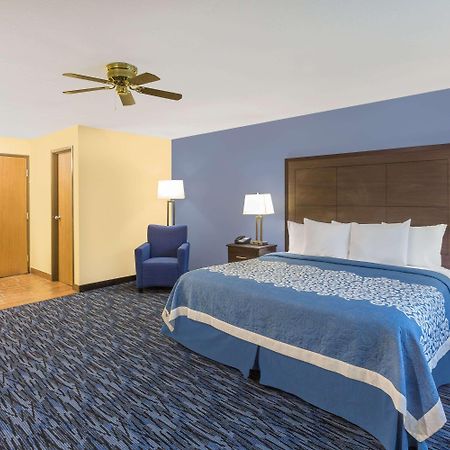 Days Inn By Wyndham Moab Exteriör bild