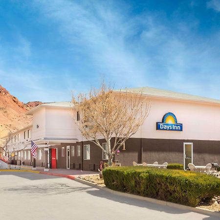 Days Inn By Wyndham Moab Exteriör bild