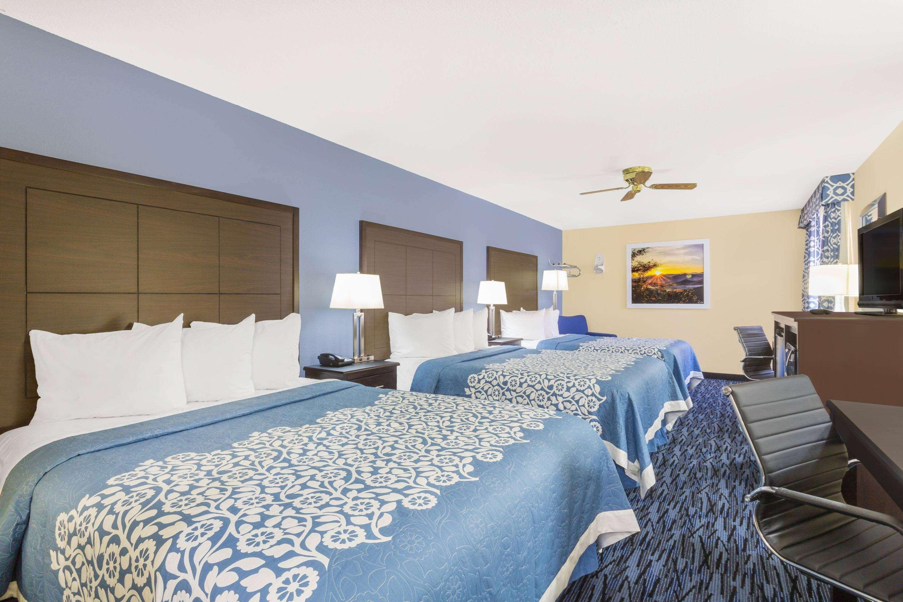 Days Inn By Wyndham Moab Exteriör bild
