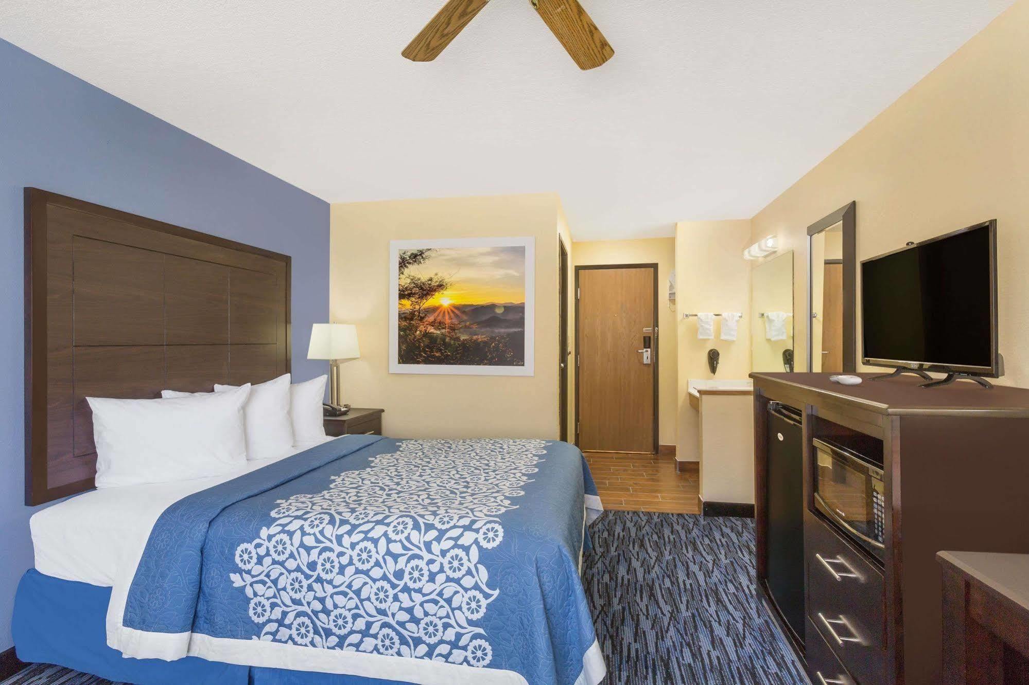 Days Inn By Wyndham Moab Exteriör bild